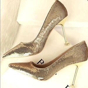 Fancy Shoes NWOT JSUN7